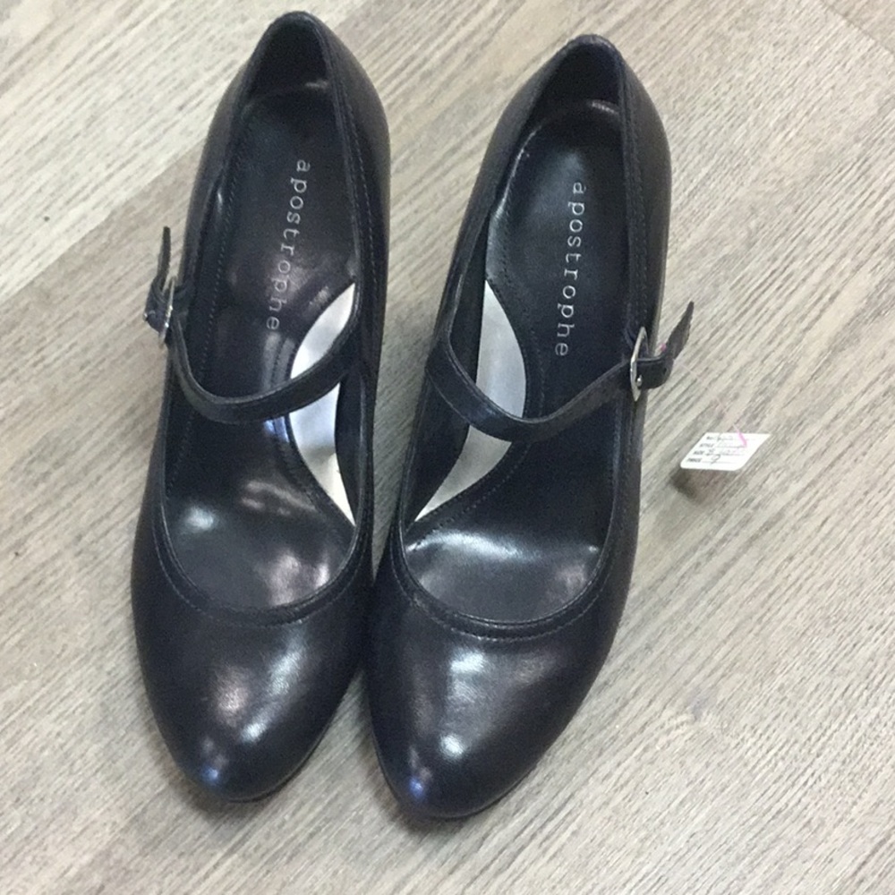 Apostrophe high heels